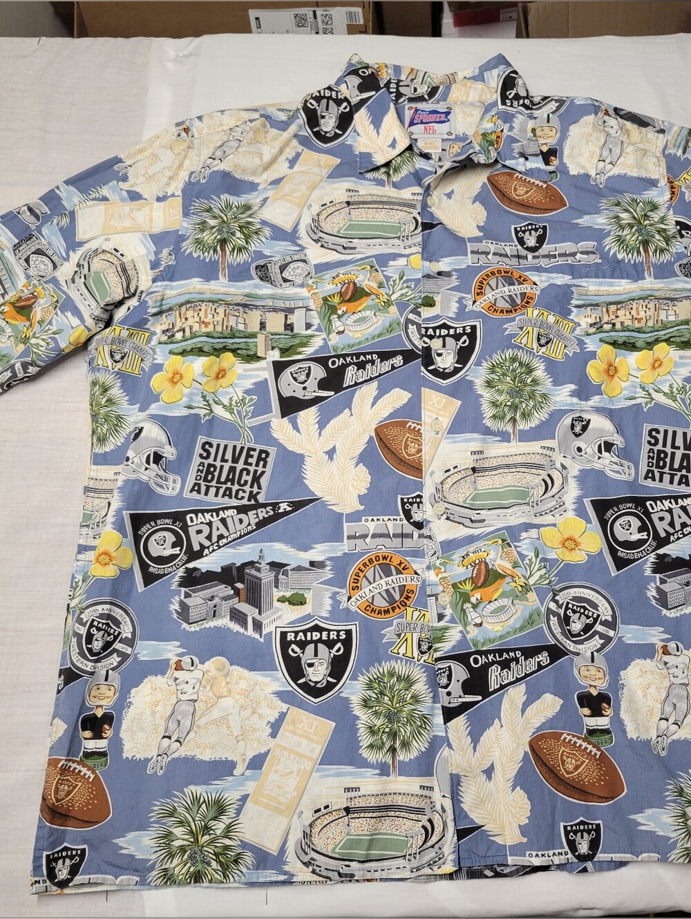Vintage Reyn Spooner Oakland Raiders Men’s Blue Hawaiian Print Shirt Sz 2XL